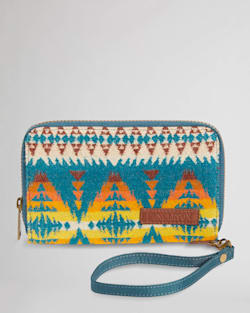 SMARTPHONE WALLET IN TURQUOISE SUMMIT PEAK image number 1