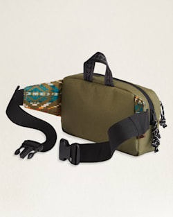 ALTERNATE VIEW OF CARICO LAKE WAIST PACK IN OLIVE image number 2