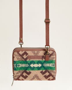 CROSSBODY WALLET IN TAN SAWTOOTH MOUNTAIN image number 1