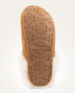 ALTERNATE VIEW OF WOMEN'S EMBOSSED SCUFF SLIPPERS IN CHESTNUT image number 2