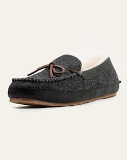 MEN'S WOOL MOC SLIPPERS IN CHARCOAL image number 1