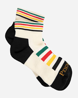 NATIONAL PARK ADVENTURE QUARTER SOCKS IN GLACIER image number 1