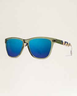 ALTERNATE VIEW OF SHWOOD X PENDLETON KEGON POLARIZED SUNGLASSES IN EMERALD CRYSTAL/NAVY TRAIL image number 2