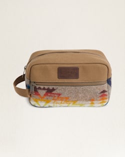 HIGHLAND PEAK CARRYALL POUCH IN TAN MULTI image number 1