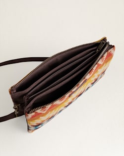 ALTERNATE VIEW OF PASCO LARGE THREE POCKET KEEPER IN SUNSET MULTI image number 4