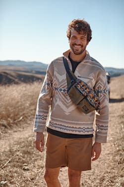 ALTERNATE VIEW OF MYSTIC LAKE EXPLORER SLING CROSSBODY IN OLIVE MULTI image number 4