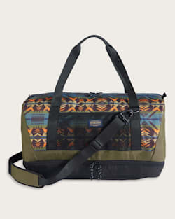 MYSTIC LAKE EXPLORER CARRYALL WEEKENDER IN OLIVE MULTI image number 1
