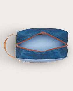 ALTERNATE VIEW OF HARDING BEACH CANOPY CANVAS CARRYALL POUCH IN BLUE MULTI image number 3