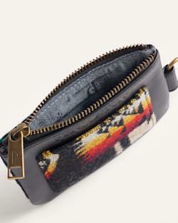 ALTERNATE VIEW OF TRADITIONS ZIP CARD CASE IN BLACK CHIEF JOSEPH image number 3