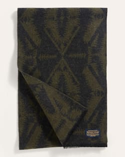 ALTERNATE VIEW OF MIRROR LAKE WOOL SCARF IN OLIVE image number 3
