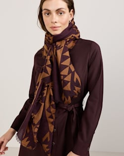 ALTERNATE VIEW OF ECHO BAY FEATHERWEIGHT WOOL SCARF IN BROWN image number 2