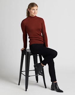 ALTERNATE VIEW OF WOMEN'S RIB MOCKNECK PULLOVER IN BRICK RED image number 5