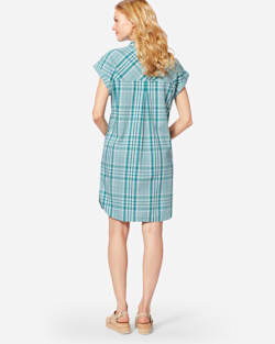 ADDITIONAL VIEW OF SUNNYSIDE TWO POCKET SHIRT DRESS IN TEAL image number 3