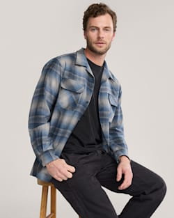 MEN'S PLAID BOARD SHIRT IN GREY/NAVY OMBRE image number 2