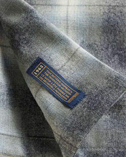 ALTERNATE VIEW OF MEN'S PLAID BOARD SHIRT IN OXFORD MIX/GREEN OMBRE image number 5