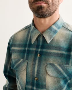 ALTERNATE VIEW OF MEN'S PLAID BOARD SHIRT IN IVORY/TEAL OMBRE image number 3