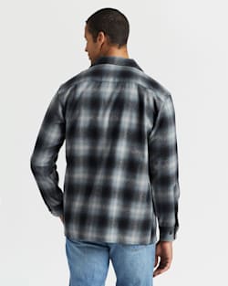 ALTERNATE VIEW OF MEN'S BOARD SHIRT IN GREY/WHITE OMBRE image number 2