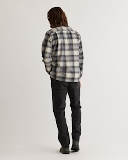 ALTERNATE VIEW OF MEN'S PLAID BOARD SHIRT IN TAN/SLATE OMBRE image number 3