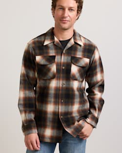 MEN'S PLAID BOARD SHIRT IN BROWN/SLATE OMBRE image number 1