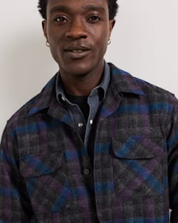 ALTERNATE VIEW OF MEN'S PLAID BOARD SHIRT IN BLACK/PURPLE PLAID image number 4