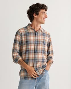 ALTERNATE VIEW OF MEN'S LONG-SLEEVE DAWSON LINEN SHIRT IN RUST/GRAPHITE/STONE PLAID image number 1