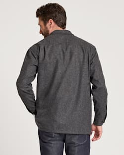 ALTERNATE VIEW OF MEN'S BOARD SHIRT IN OXFORD GREY MIX SOLID image number 2