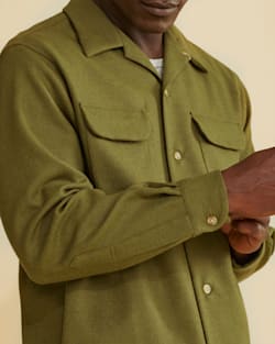 ALTERNATE VIEW OF MEN'S BOARD SHIRT IN OLIVE GREEN image number 2