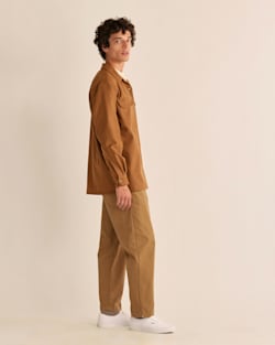 ALTERNATE VIEW OF MEN'S BOARD SHIRT IN CAMEL MIX SOLID image number 2