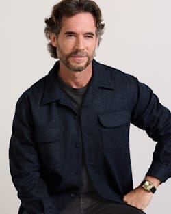 MEN'S BOARD SHIRT IN NAVY/BLACK MIX image number 1