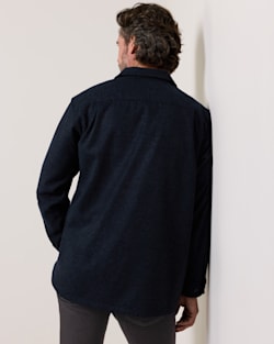 ALTERNATE VIEW OF MEN'S BOARD SHIRT IN NAVY/BLACK MIX image number 2