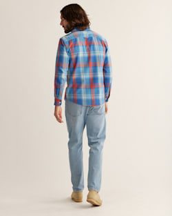 ALTERNATE VIEW OF MEN'S PLAID BEACH SHACK COTTON SHIRT IN FADED INDIGO/FIRE RED PLAID image number 3