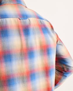 ALTERNATE VIEW OF MEN'S PLAID BEACH SHACK COTTON SHIRT IN BLUE/RED PLAID image number 5