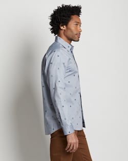 ALTERNATE VIEW OF MEN'S LONG-SLEEVE CARSON CHAMBRAY DOBBY SHIRT IN SILVER BLUE image number 4
