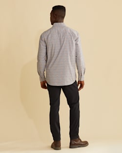 ALTERNATE VIEW OF MEN'S LONG-SLEEVE CARSON SHIRT IN PEWTER GREY image number 3