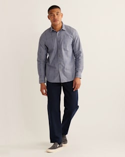 MEN'S LONG-SLEEVE CARSON CHAMBRAY SHIRT IN INDIGO image number 1
