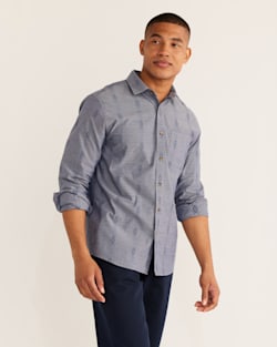 ALTERNATE VIEW OF MEN'S LONG-SLEEVE CARSON CHAMBRAY SHIRT IN INDIGO image number 5