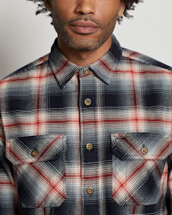 ALTERNATE VIEW OF MEN'S PLAID BURNSIDE DOUBLE-BRUSHED FLANNEL SHIRT IN NAVY/IVORY/RED PLAID image number 2