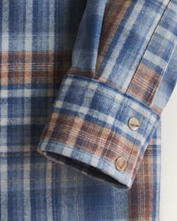 ALTERNATE VIEW OF MEN'S PLAID SNAP-FRONT WESTERN CANYON SHIRT IN BLUE/TAN OMBRE image number 3