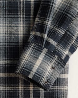 ALTERNATE VIEW OF MEN'S PLAID SNAP-FRONT WESTERN CANYON SHIRT IN GREY/TAN OMBRE image number 3