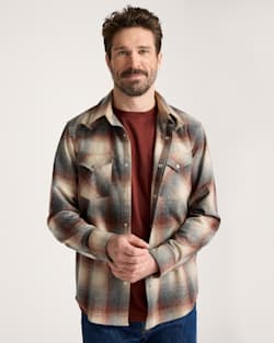MEN'S PLAID SNAP-FRONT WESTERN CANYON SHIRT IN RED/GREY MIX OMBRE image number 1
