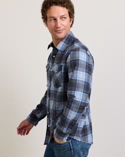 ALTERNATE VIEW OF MEN'S PLAID SNAP-FRONT WESTERN CANYON SHIRT IN BLUE/TAN PLAID image number 4