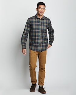 ALTERNATE VIEW OF MEN'S PLAID LODGE SHIRT IN AQUA/SLATE OMBRE image number 4
