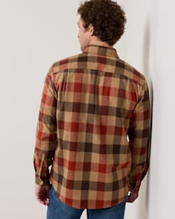 ALTERNATE VIEW OF MEN'S PLAID LODGE SHIRT IN RED MULTI CHECK image number 5