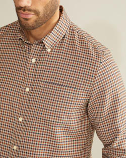 ALTERNATE VIEW OF SIR PENDLETON MERINO SHIRT IN COPPER/BLUE GUN CLUB CHECK image number 4