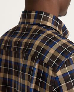 ALTERNATE VIEW OF MEN'S SIR PENDLETON MERINO SHIRT IN BROWN/BLUE PLAID image number 4