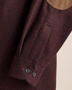 ALTERNATE VIEW OF MEN'S ELBOW-PATCH TRAIL SHIRT IN BURGUNDY MIX image number 3