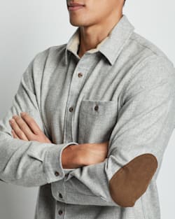 ALTERNATE VIEW OF MEN'S TRAIL SHIRT IN DARK NATURAL image number 3