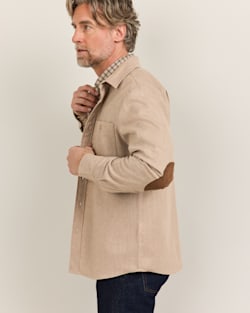 ALTERNATE VIEW OF MEN'S ELBOW-PATCH TRAIL SHIRT IN NATURAL MIX image number 3