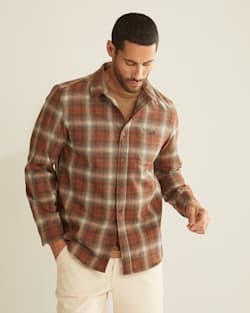 CLOSE UP VIEW OF MEN'S PLAID ELBOW-PATCH TRAIL SHIRT IN GREY/COPPER OMBRE image number 6