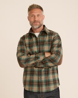 MEN'S PLAID ELBOW-PATCH TRAIL SHIRT IN BROWN/GREEN PLAID image number 1